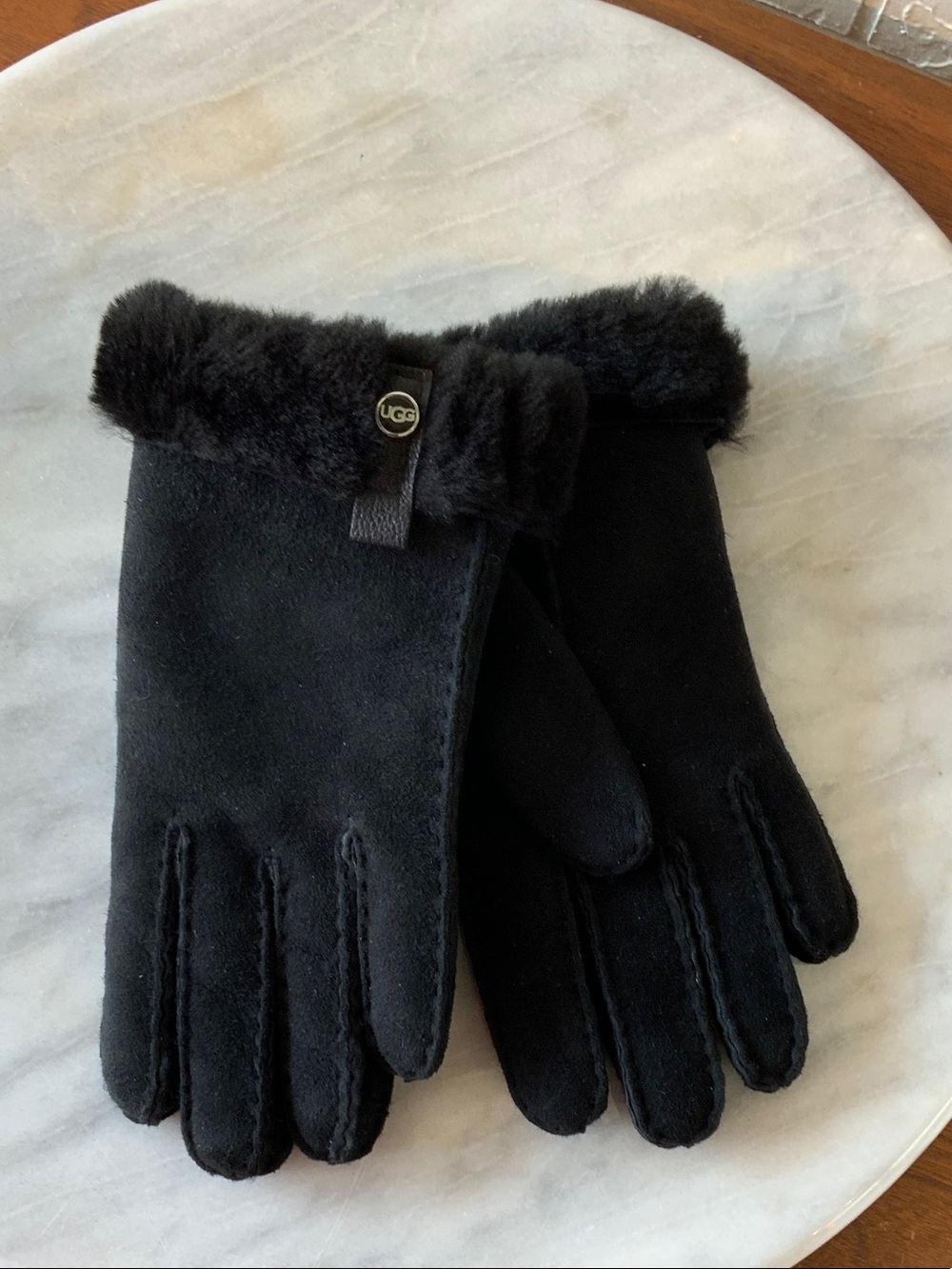 UGG Women's Black Suede Gloves with Shearling Cuff